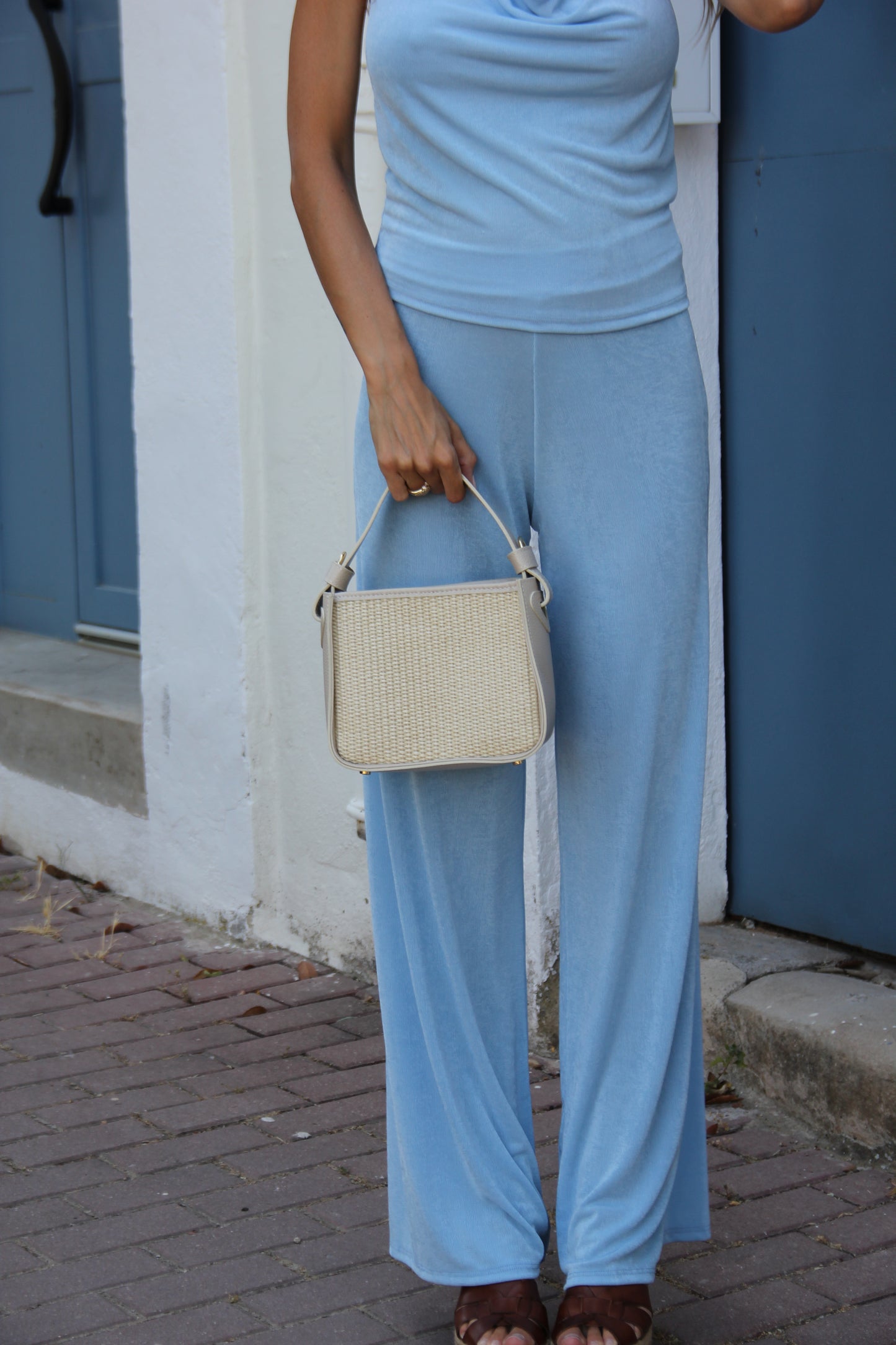 Conjunto Lia