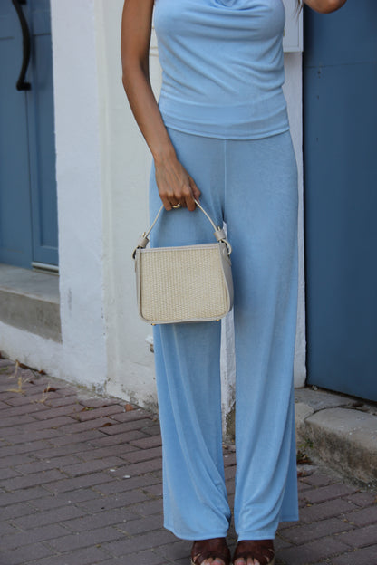 Conjunto Lia